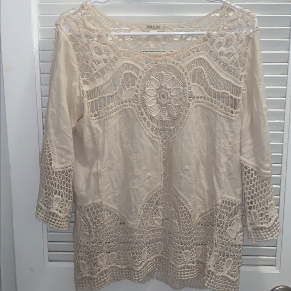Taylor & Sage Country Style Top